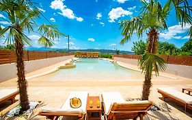 Anemolia Resort And Spa